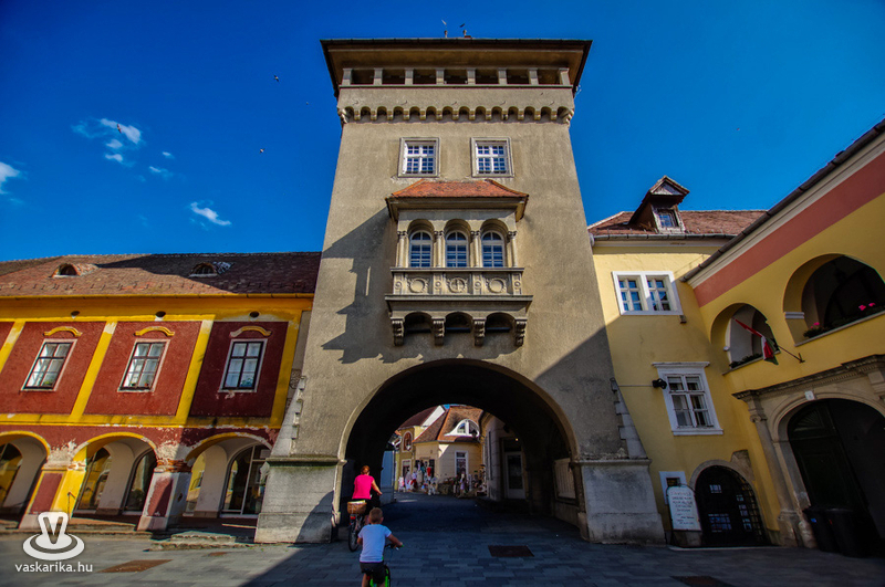 Kriptalátogatás, toronyélmény, Fortepan Galéria – Kulturális Örökség Napjai Kőszegen és az Írottkő Natúrparkban